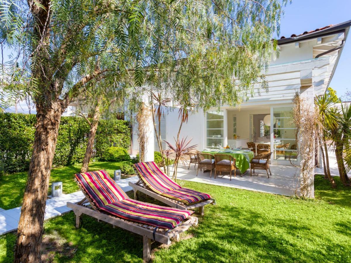 Villa Delizia By Interhome Форте-деи-Марми Экстерьер фото